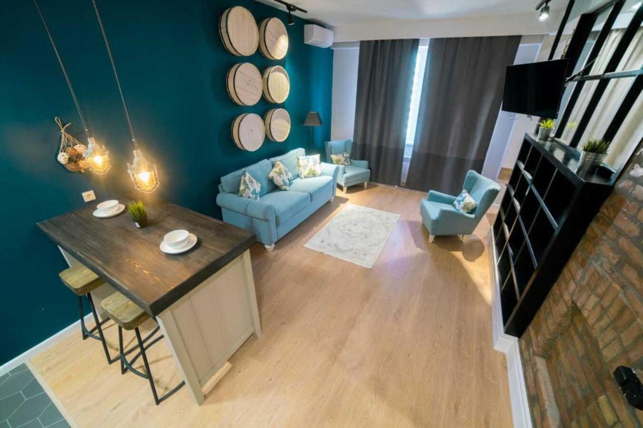 Manica Gagarin Park Apartment Almaty Bagian luar foto