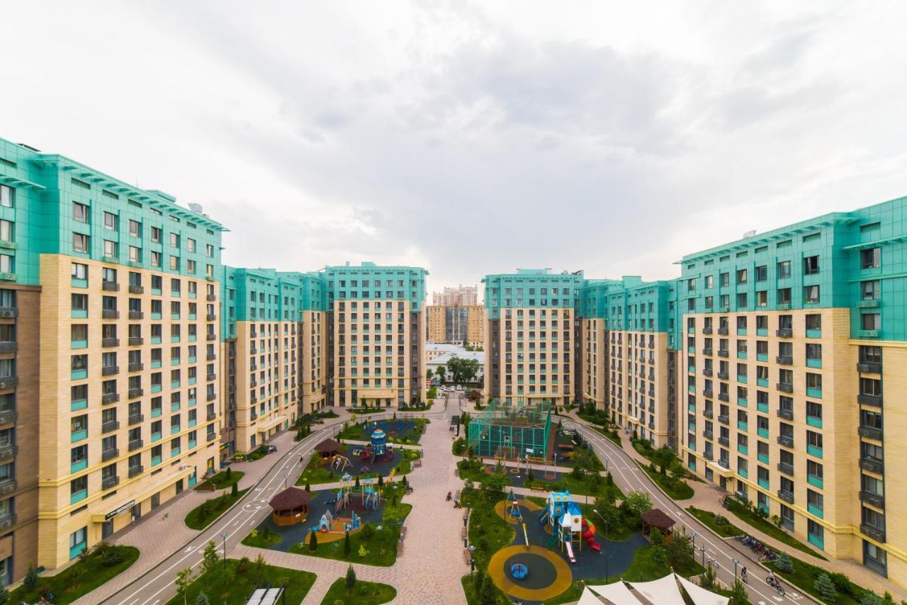 Manica Gagarin Park Apartment Almaty Bagian luar foto